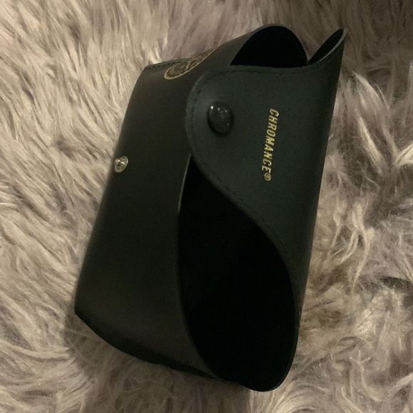 Ray-Ban Chromance Unisex Eyeglass Case.​ - Picture 6 of 6